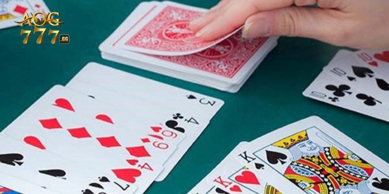 Game bài Phỏm có cách chơi độc đáo và thú vị